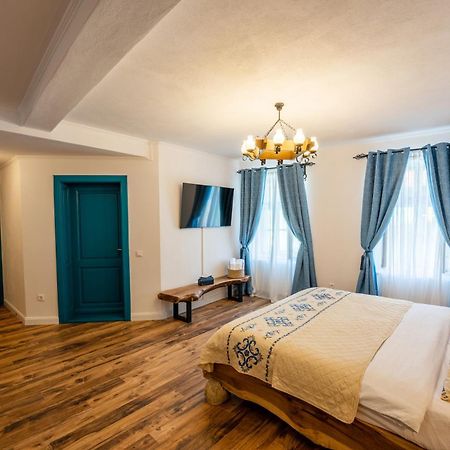 Blue House Citadel Elite Sighisoara Apartment Bagian luar foto